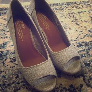 TOMS slip on wedges in grey